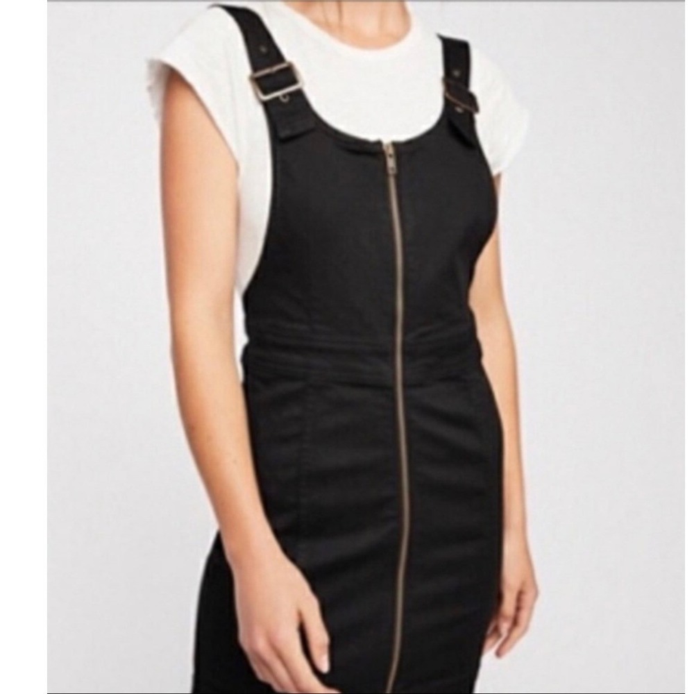 Free People Black Denim Zip Front Pinafore Mini Dress OB656857 Size 0